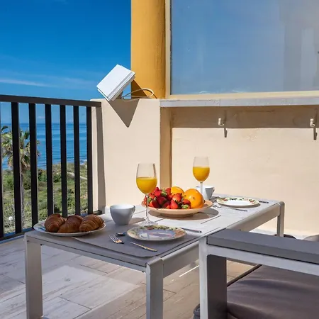 Oleholidays 843 Romana Playa Primera Linea De Playa