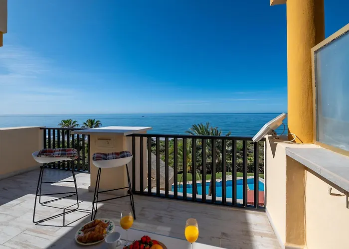 Oleholidays 843 Romana Playa Primera Linea De Playa דירה