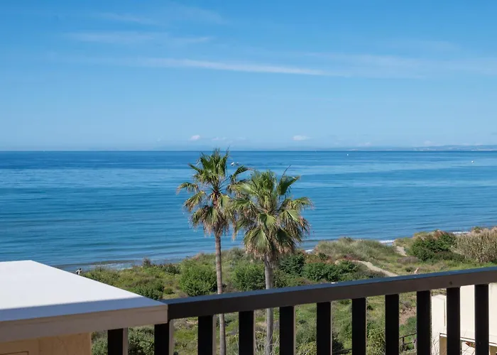 Oleholidays 843 Romana Playa Primera Linea De Playa Marbella
